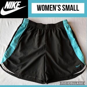 VTG Nike Womens Shorts Y2K 90s Black Aqua Side Stripe 3.5” Inseam Size Small